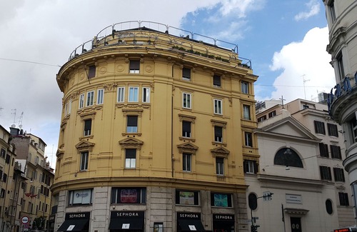 Rione III Colonna Hotel | Rome Kings Suite