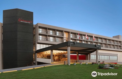 Belleville Hotel | Ramada by Wyndham Belleville Harbourview Conference Centre