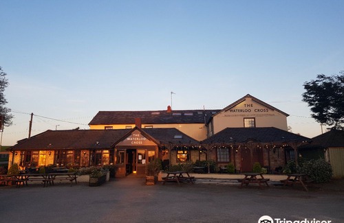 Cullompton Hotel | Waterloo Cross, Devon by Marston's Inns