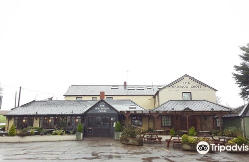 Cullompton Hotel | Waterloo Cross, Devon by Marston's Inns