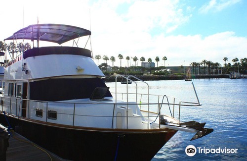 Waterfront Hotel | Dockside Boat & Bed Long Beach