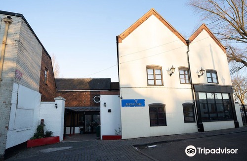 Bilston Hotel | Atz&H Inn