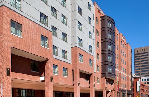 Downtown Syracuse Hotel | Courtyard by Marriott Syracuse Downtown at Armory Square