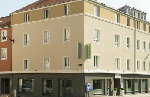 Macon Hotel | Brit Hotel Mâcon Centre Gare