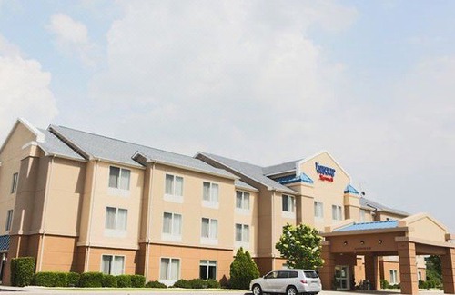 Berea Hotel | Fairfield Inn & Suites Lexington Berea
