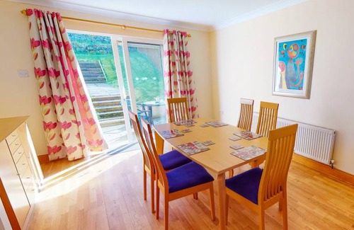 Dunmore East House | Fishermans Grove HH No 25