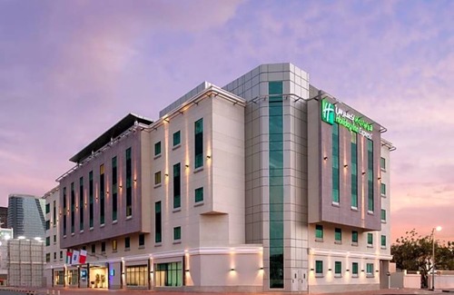 Al Wasl Hotel | 2-Star Hotel ∙ Holiday Inn Express Dubai Safa Park, an IHG Hotel