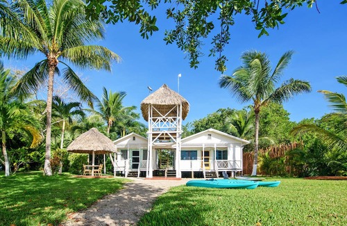 Buenavista Cabin | Hermosa Cabaña Caribeña en la Laguna de Bacalar