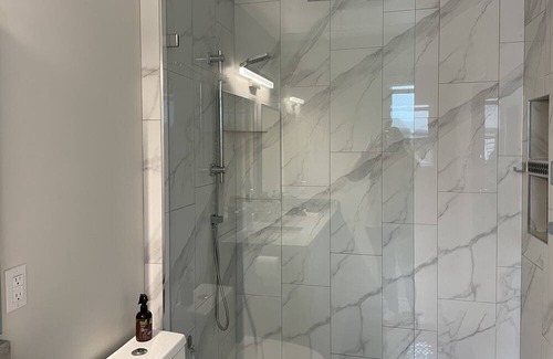 Langley House | Outstanding Executive One Bed Suite