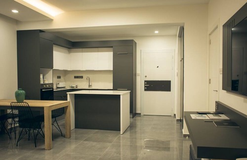 Trikomo Apartment | Charming Flat with Shared Pool Near Beach