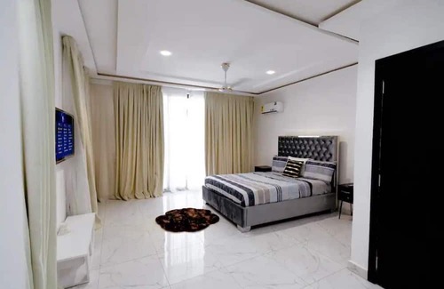 Teshie House | The Arianna: New, Classy 4-Bedrm Hse in Tse Addo