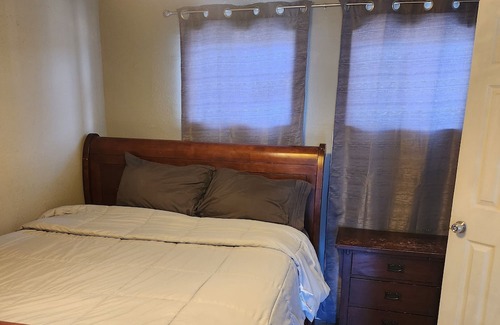 El Paso Apartment | Northeast3 near 2 minutes from Fort Bliss.