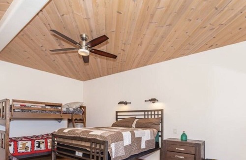 Munds Park House | The Eagle’s Nest at Stoneman Lake
