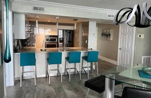 Seabreeze Park Condo | Beautiful Ocean Front Condo !!! 😍🏝
