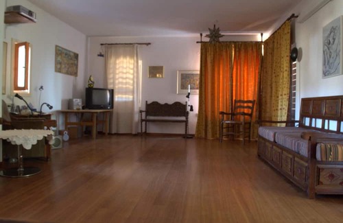 Katsikia House | Holiday house Agios Nikolaos for 1 - 5 persons with 3 bedrooms - Holiday home