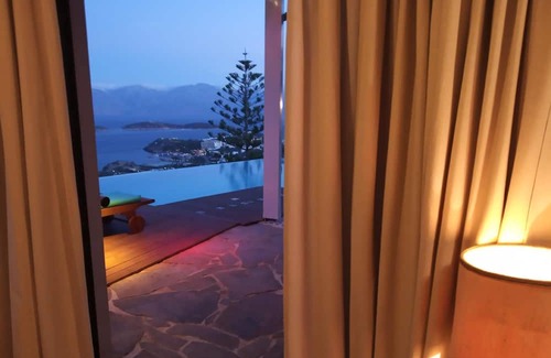 Katsikia House | Holiday house Agios Nikolaos for 1 - 5 persons with 3 bedrooms - Holiday home