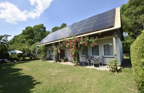 Neubukow House | Tasteful Holiday Home with Terrace, Garden and Barbecue
