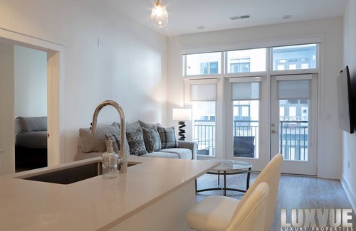 Charlotte Apartment | Stunning Exclusive 2 Bedroom 2 Bath Uptown Charlotte