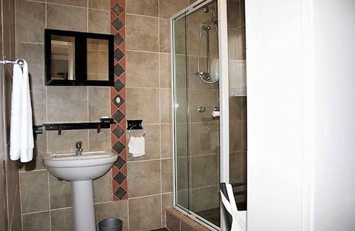Swakopmund Bed & Breakfast | Double En-suite Bedroom Oryx - Big common space and easy access beach Swakopmund