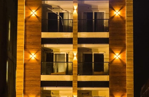 Puri Hotel | SKS in Puri