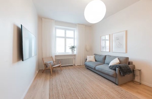 Kallio Apartment | Modern Top-Floor Apt. in Helsinki