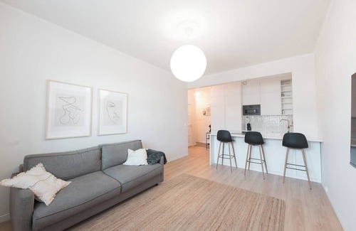 Kallio Apartment | Modern Top-Floor Apt. in Helsinki