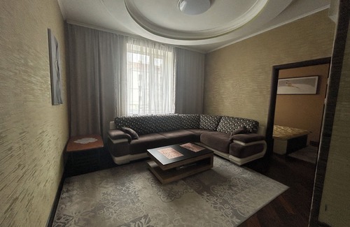 Oktyabrsky District Apartment | Spacious apartment near railway station
