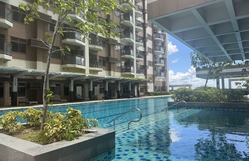 Pasay Condo | Levi & Moon Relax and Chill