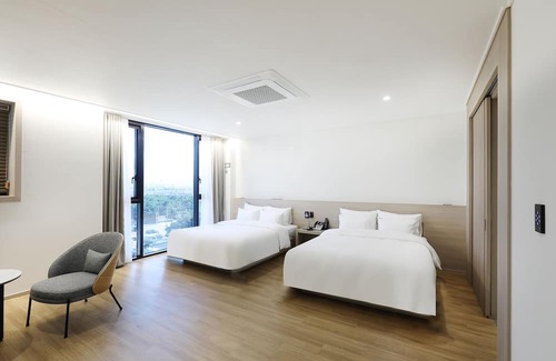 Pohang Hotel | Pohang Hound Hotel Songdo Beach