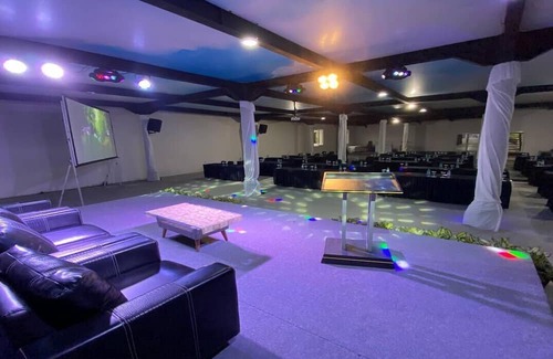 Sidomulyo Hotel | Transformer Center Hotel