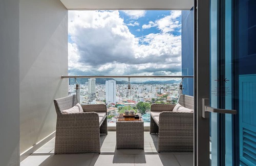 Tran Phu Beach Apartment | Cosmo Condotel Nha Trang