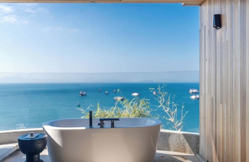 Dapeng Hotel | Miyue Shenzhen Positano Seaview Hotel