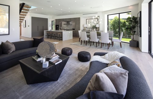 La Brea House | Elegant Melrose Home w Pool and Private Rooftop