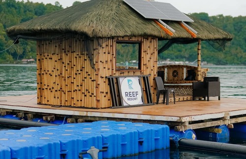 Kaputian Boat Rental | Floating Home in Reef Resort Unit 1