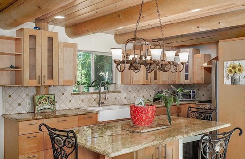 Paso Robles Cabin | 4-bedroom cabin at Lake Nacimiento in Running Deer Ranch