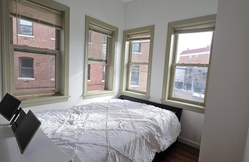 Dupont Circle Bed & Breakfast | DC Playhouse Charming 2-bedroom bed & breakfast in lovely Georgetown Washington