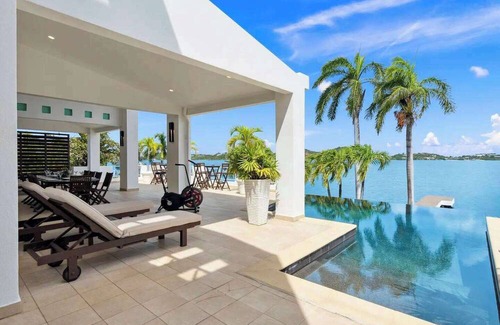 Maho Villa | Villa 3 in Dutch Lowland by Personal Villas - A Perfect Home Away from Home