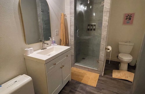 Gallatin Apartment | Charming 1-bedroom Guest Home with WiFi, AC in delightful Gallatin