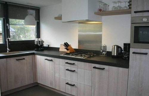 Groote Keeten Boat Rental | SP 3 Comfortable holiday residence