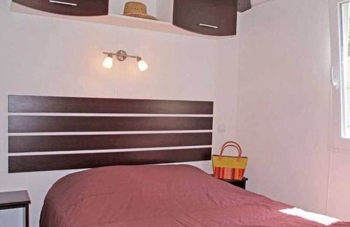 Canet-de-Salars House | Camping 4 étoiles - Parc aquatique - ccaaaag