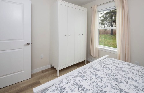 Egerton Apartment | Fossil Farms - Stay, Relax and Dine with Us