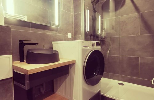 La Demi - Lune Apartment | Beautiful T2 in a modern residence with private parking