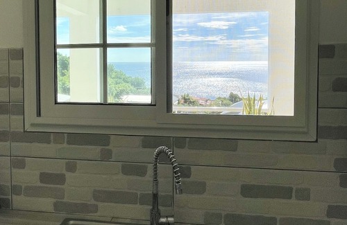 Les Anses-d'Arlets Apartment | "Sweet bamboo" bottom of villa, sea view, 2 minutes from the beach