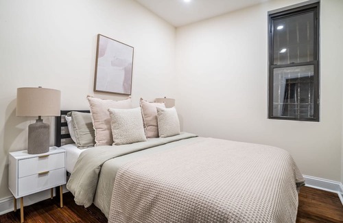 Rose Hill Apartment | Trendy apt with 3 Bd and 1Bath