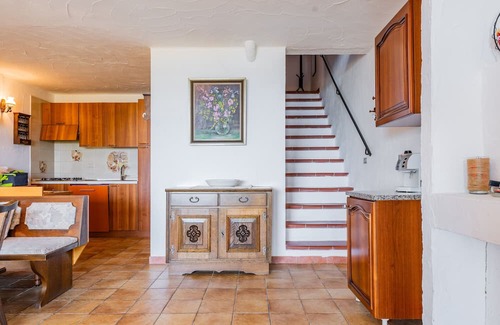 Villaputzu House | Holiday Home 'Villa Corallo' with Sea View, Wi-Fi and Air Conditioning
