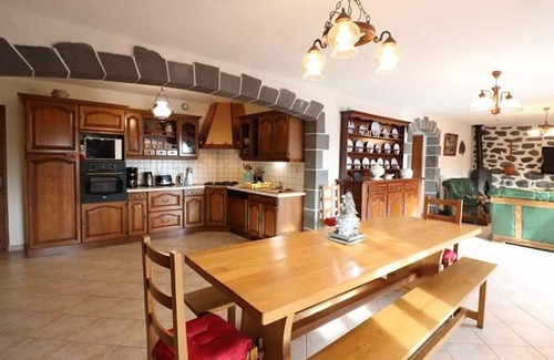 Paulhac Cottage | Gite Paulhac, 3 bedrooms, 6 persons