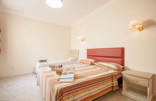 Santa Maria Estate Villa | Merill Pool and Sea, Penthouse Apart 7