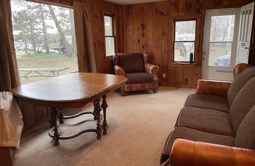 Garrison Cabin | 3 Lakeside cabins with a cozy atmosphere, perfect for pets!