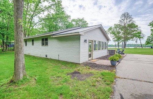 Merrillan House | Wisconsin Home w/Dock on Lake Arbutus!