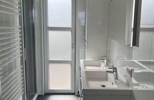 Enkhuizen Ski Chalet | IJsselmeerstrand Exclusief